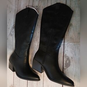 Elegant Black Heeled Boots for Women